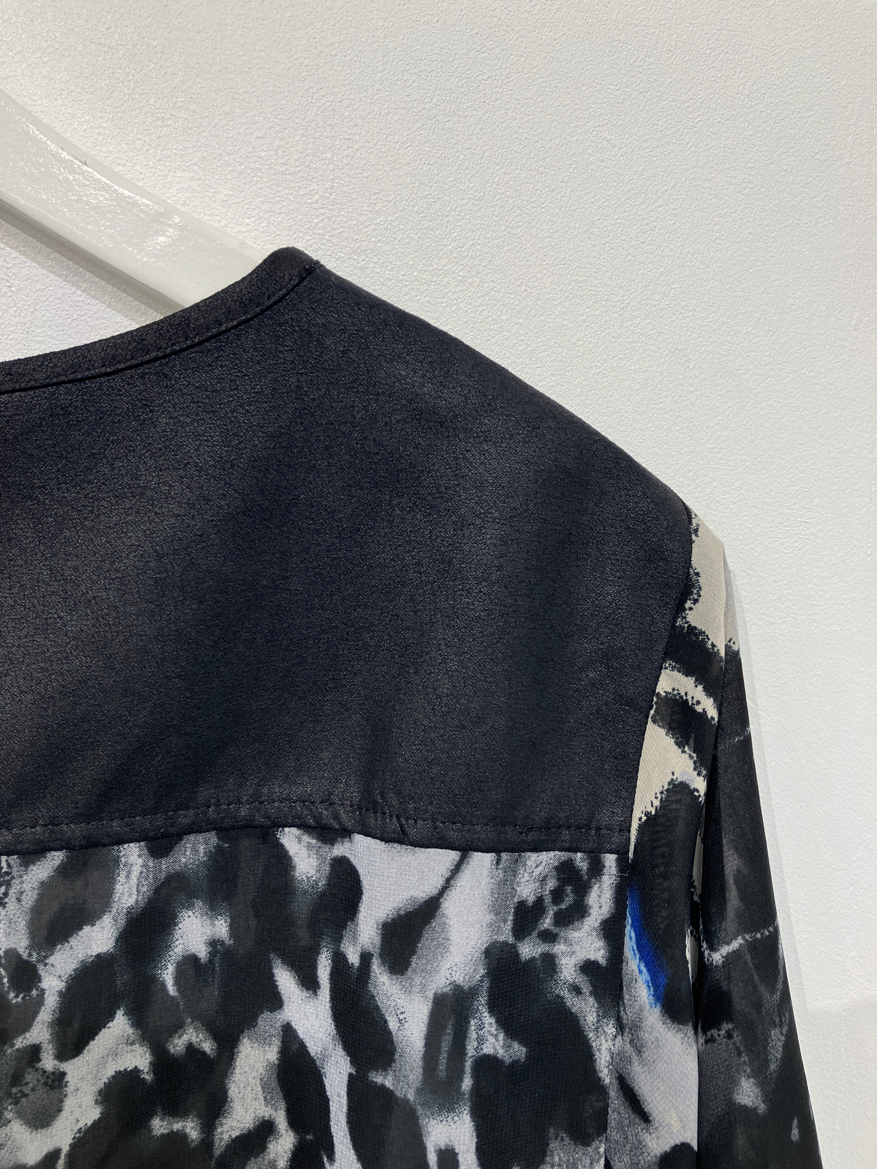 Z-Biz Bluse
